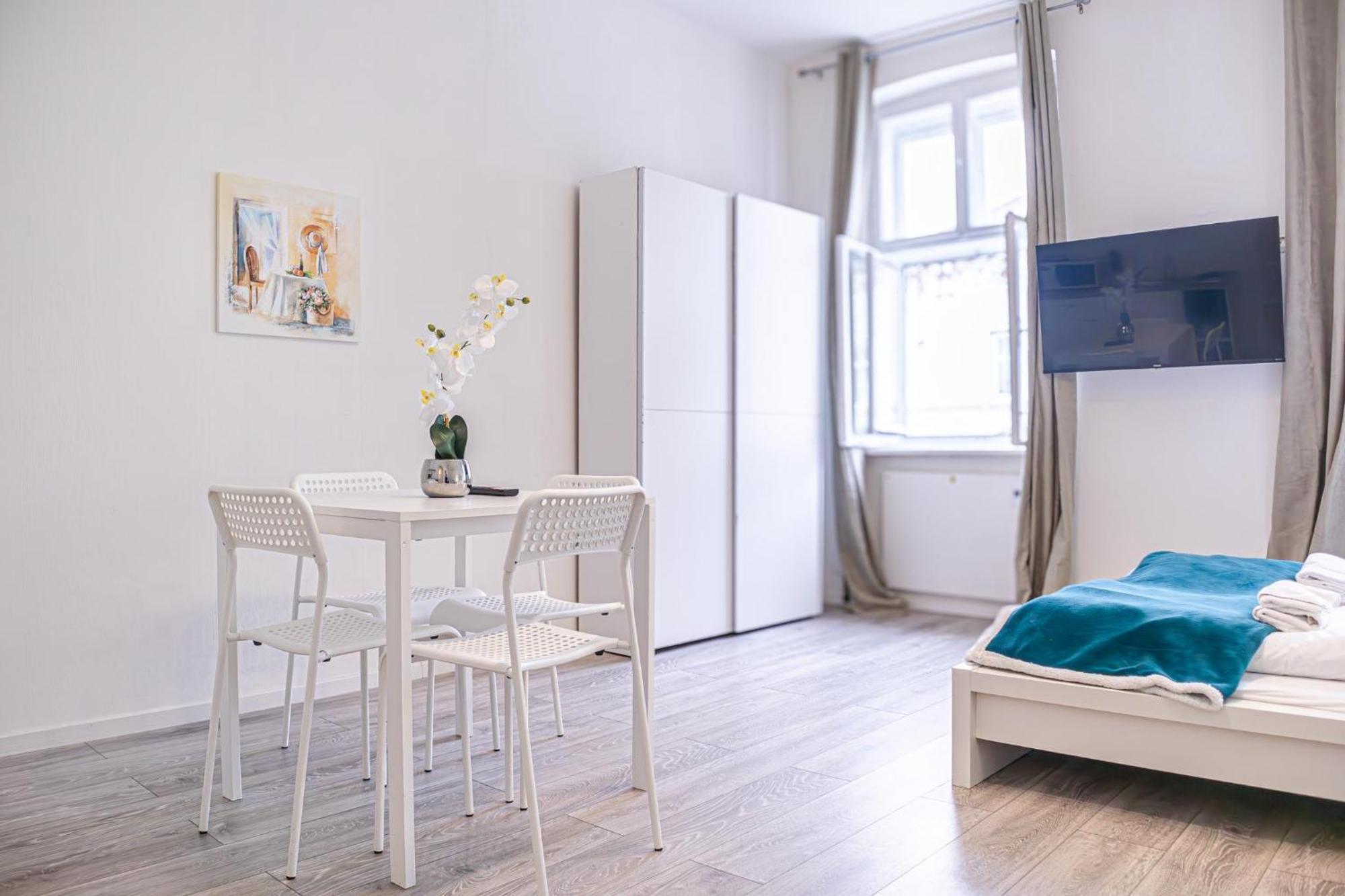 Trendy Studio Free Coffee - Wiener Stadthalle Apartment